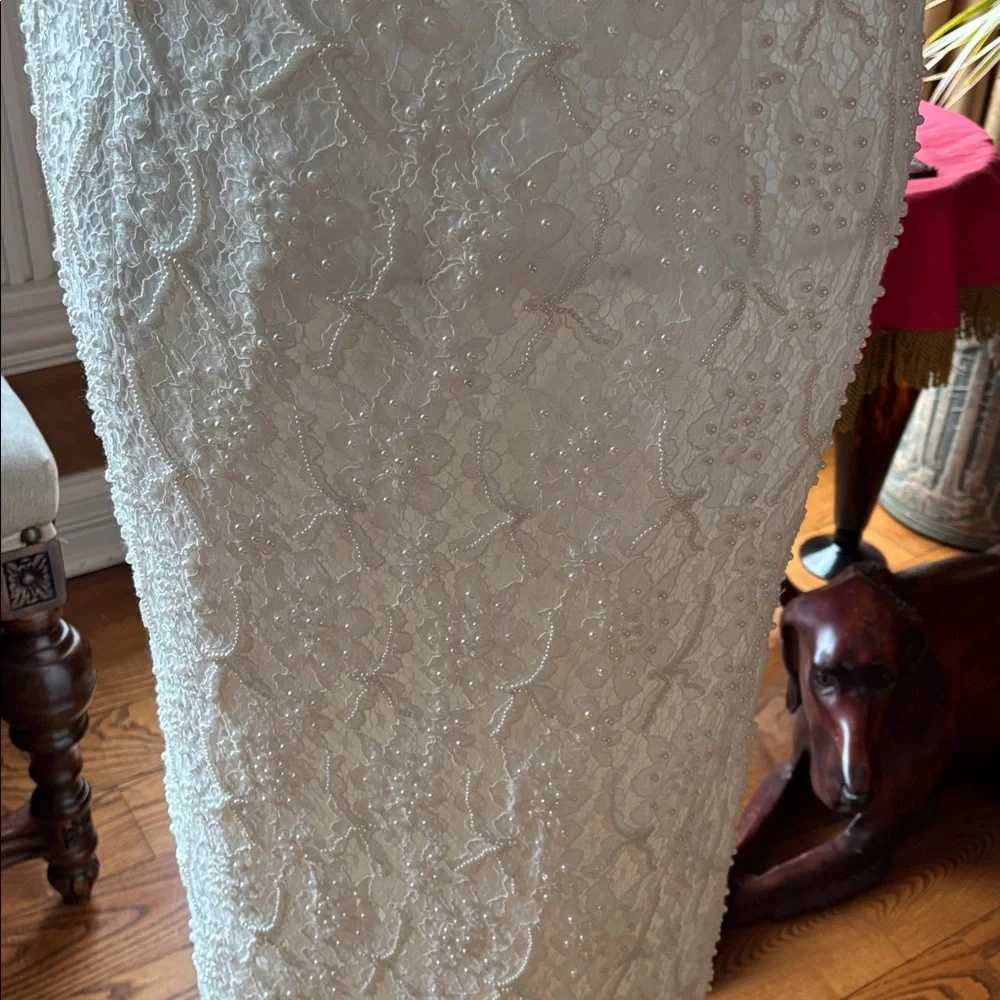 David's Bridal PEARL and Ivory Lace bridal gown